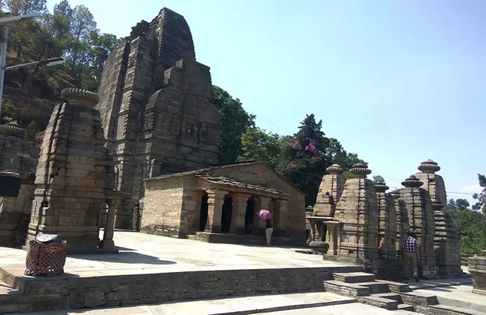 Explore North India Tours: Ladakh, Himachal, Uttarakhand & Kashmir